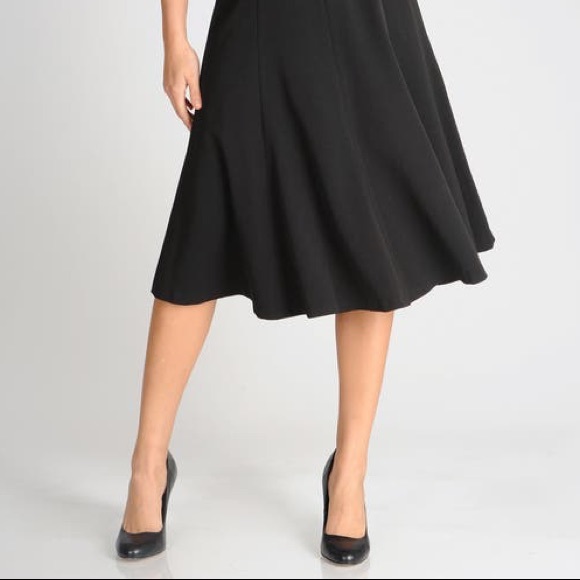 Grace Elements Dresses & Skirts - ⚡️SALE⚡️Grace Elements Black Midi Skirt Size Large
